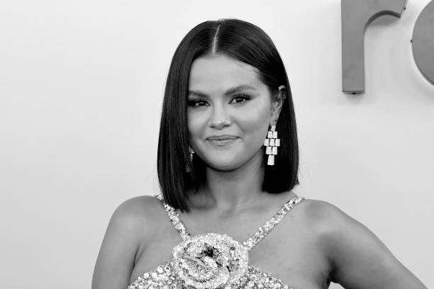 Selena Gomez Embraces 2023 Pink Power with Her Barbiecore Manicure